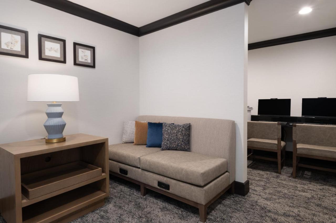 Staybridge Columbus-dublin By Ihg Hotel 3*